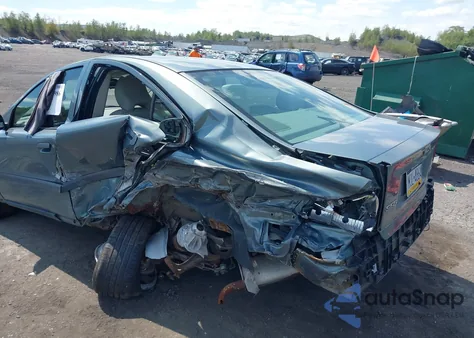 2004 Volvo S60 2.5T Awd из США, поврежденный, VIN YV1RH59H542381354